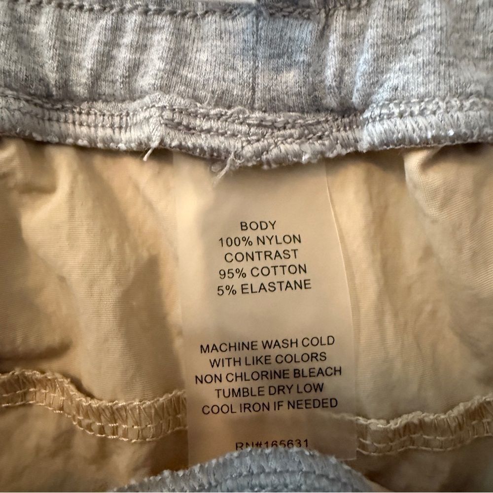 Johnny Was Calme Nylon Pant - Picture 5 of 7
